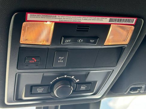 Certified 2023 Toyota Tacoma TRD Off-Road w/ Technology Package AWD/4WD image 19