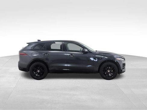 Used 2022 Jaguar F-PACE S image 6