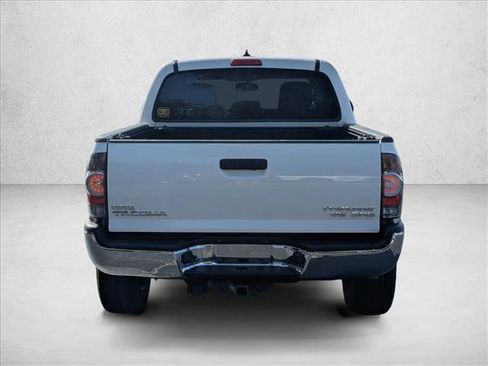 Used 2014 Toyota Tacoma PreRunner w/ SR5 Package image 6