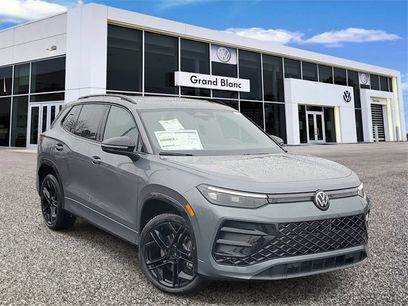 New 2026 Volkswagen Tiguan SE R-Line