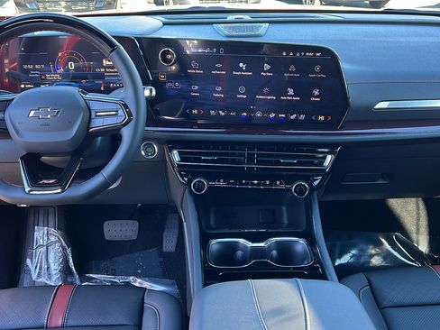 New 2026 Chevrolet Traverse RS image 18