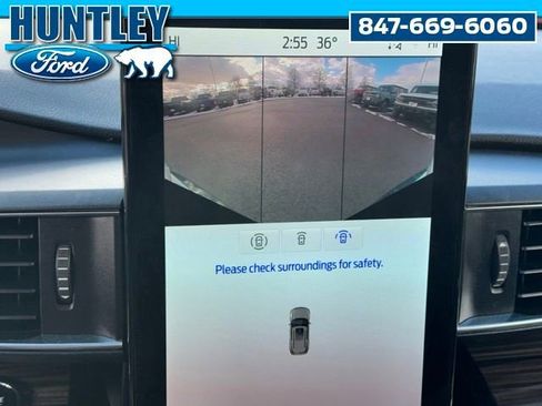 Used 2023 Ford Explorer Limited AWD/4WD image 30