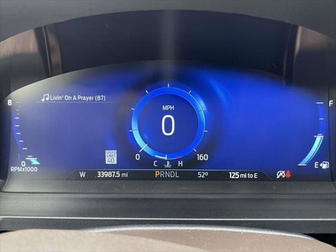 Used 2022 Ford Explorer King Ranch w/ Premium Technology Package image 26