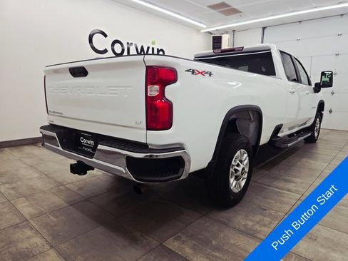 Used 2025 Chevrolet Silverado 2500 LT w/ Convenience Package AWD/4WD image 6