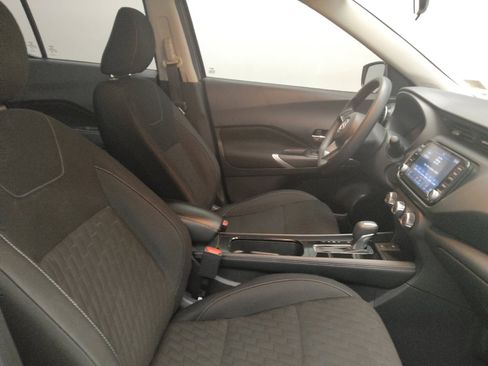 Used 2024 Nissan Kicks SV image 21