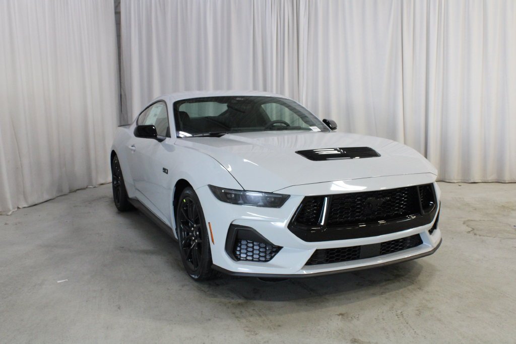 New 2026 Ford Mustang GT w/ Mustang Nite Pony Package RWD image 35