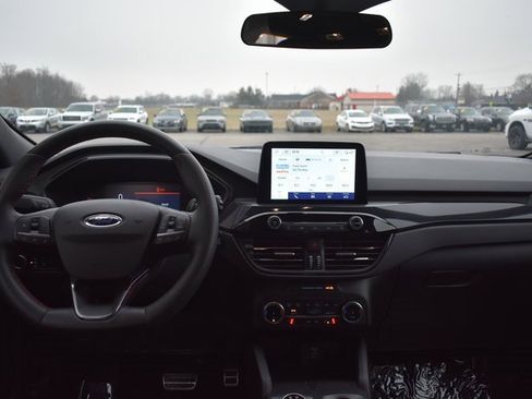 Used 2023 Ford Escape ST-Line image 34