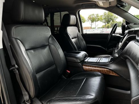 Used 2018 Chevrolet Tahoe Premier RWD image 31