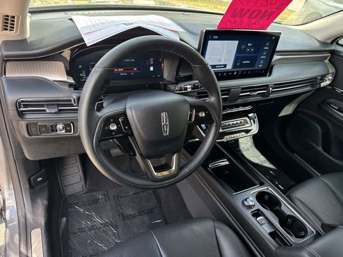 Used 2024 Lincoln Corsair Reserve w/ Equipment Group 201A image 21