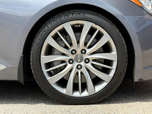 Used 2015 Hyundai Genesis 5.0 RWD image 25