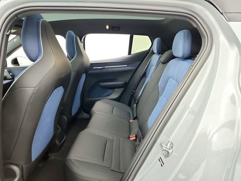 New 2026 Volvo EX30 Plus w/ Protection Package image 27