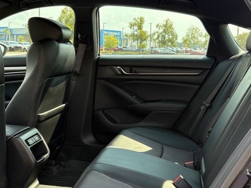 Used 2022 Honda Accord Sport image 13