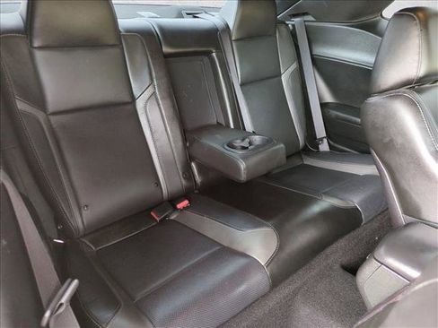 Used 2020 Dodge Challenger SXT w/ Plus Package image 20