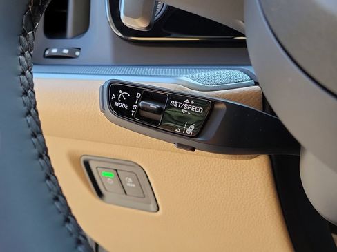 New 2026 Porsche Cayenne Coupe AWD/4WD image 37