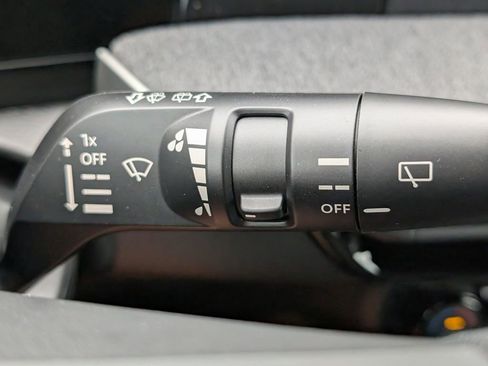 New 2026 Nissan Kicks SV image 25