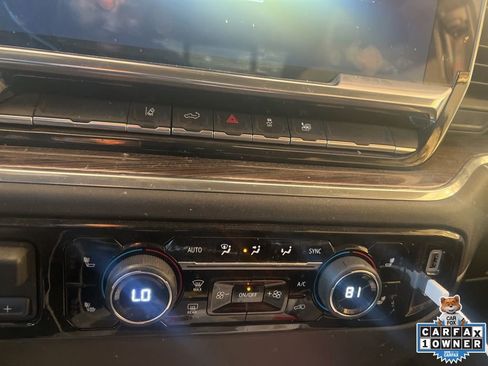 Used 2024 Chevrolet Silverado 3500 LT w/ Convenience Package image 18