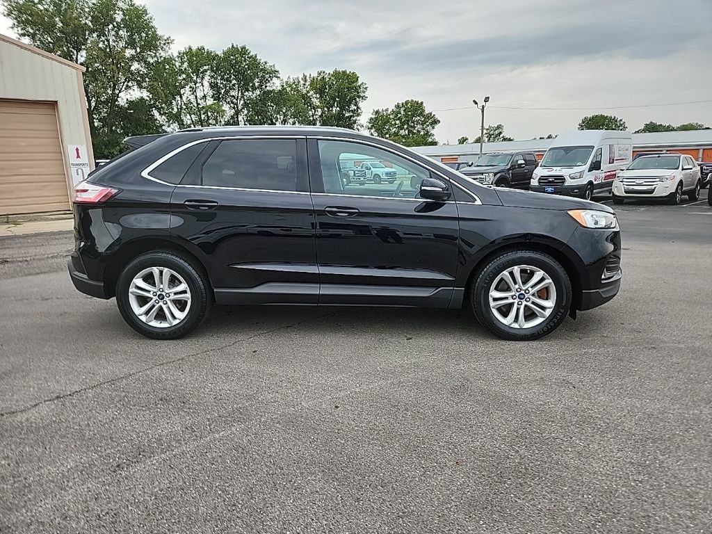 Used 2020 Ford Edge SEL AWD/4WD image 4