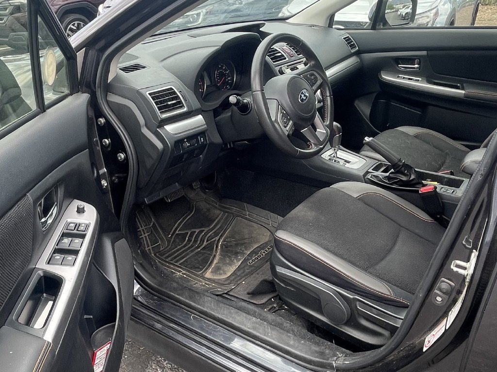 Used 2017 Subaru Crosstrek 2.0i Premium AWD/4WD image 5