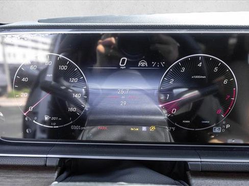 New 2026 Mercedes-Benz GLE 580 4MATIC image 14
