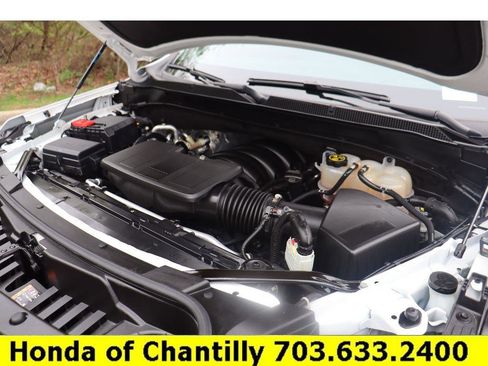 Used 2023 Chevrolet Tahoe Premier AWD/4WD image 38