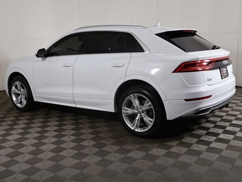 Used 2019 Audi Q8 Premium Plus w/ Premium Plus image 16