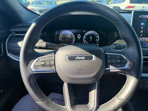 Used 2022 Jeep Compass High Altitude AWD/4WD image 15