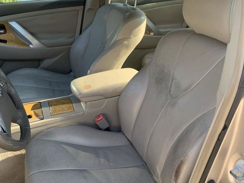 Used 2007 Toyota Camry XLE FWD image 7