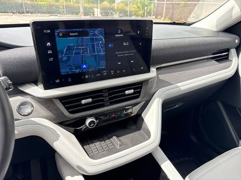 Used 2025 Ford Explorer Platinum w/ Ultimate Package image 20