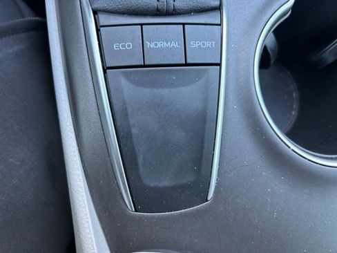 Used 2024 Toyota Camry LE image 16