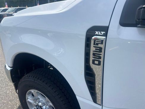 New 2026 Ford F350 XLT w/ FX4 Off-Road Package AWD/4WD image 25