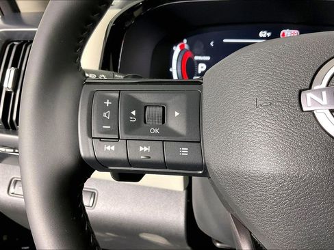 New 2026 Nissan Pathfinder SL AWD/4WD image 28