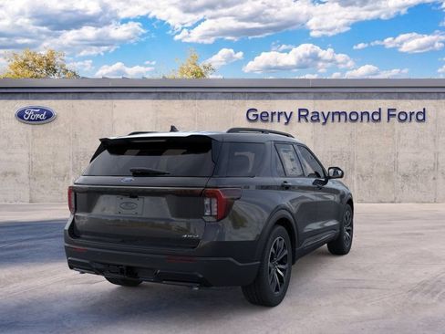 New 2026 Ford Explorer ST-Line AWD/4WD image 10