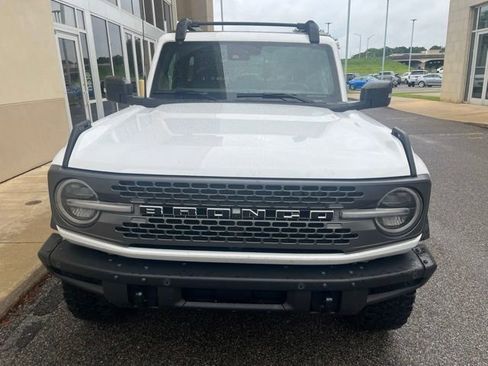 Used 2023 Ford Bronco Badlands AWD/4WD image 2