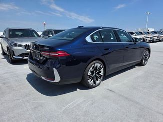 New 2026 BMW 530i RWD video 4