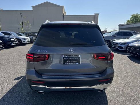 New 2026 Mercedes-Benz GLB 250 image 4