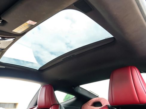 Used 2018 Lexus LC 500 Coupe w/ Sport Package RWD image 4