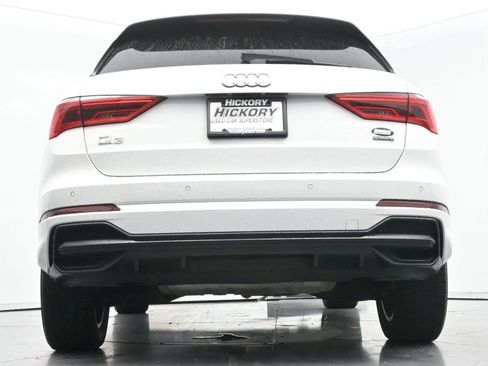 Used 2021 Audi Q3 2.0T Premium w/ Convenience Package AWD/4WD image 38