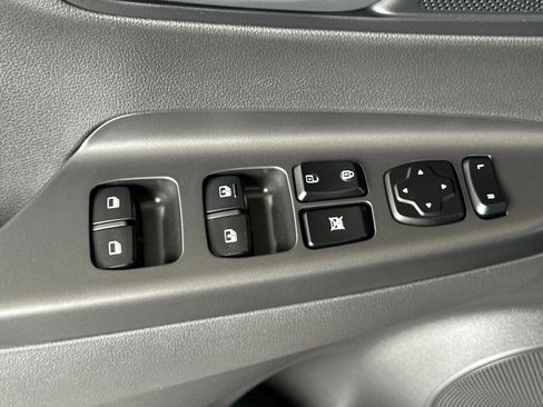 Used 2023 Hyundai Kona SEL AWD/4WD image 13