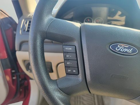 Used 2008 Ford Fusion SE FWD image 16