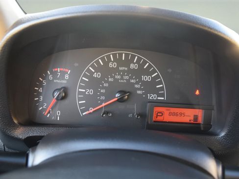 Used 2020 Nissan NV200 S w/ Back Door Glass Package image 10