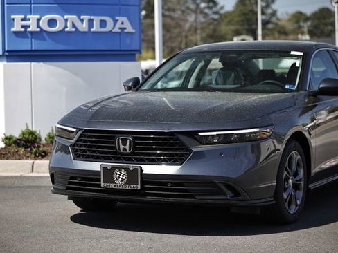 New 2026 Honda Accord EX-L image 2