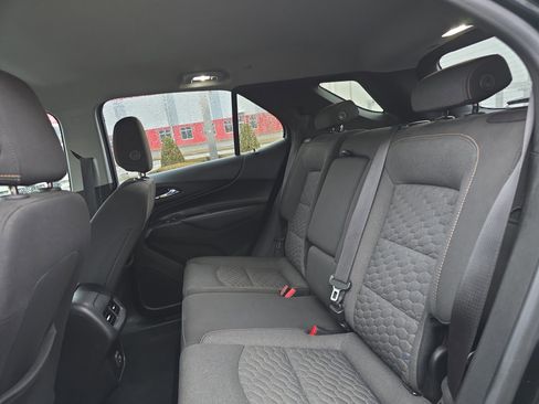 Used 2020 Chevrolet Equinox LT image 14