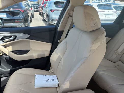 Used 2023 Acura TLX image 13