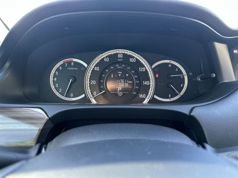 Used 2016 Honda Accord EX image 19