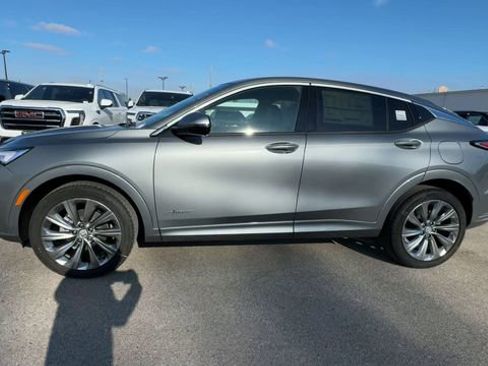 New 2026 Buick Envista Avenir image 5