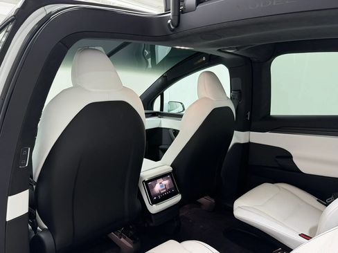 Used 2022 Tesla Model X Plaid AWD/4WD image 14