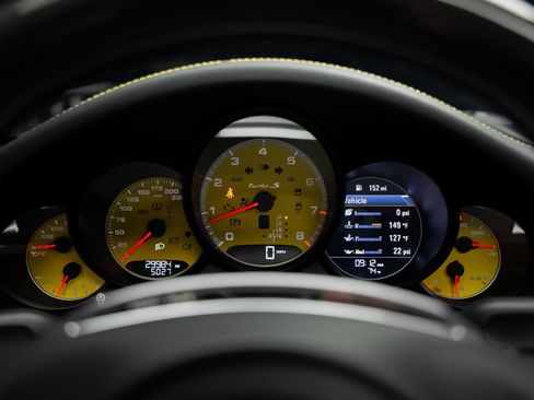 Used 2014 Porsche 911 Turbo S AWD/4WD image 47