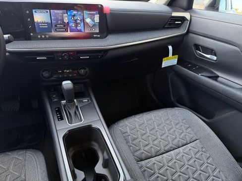 New 2026 Nissan Kicks SV FWD image 27