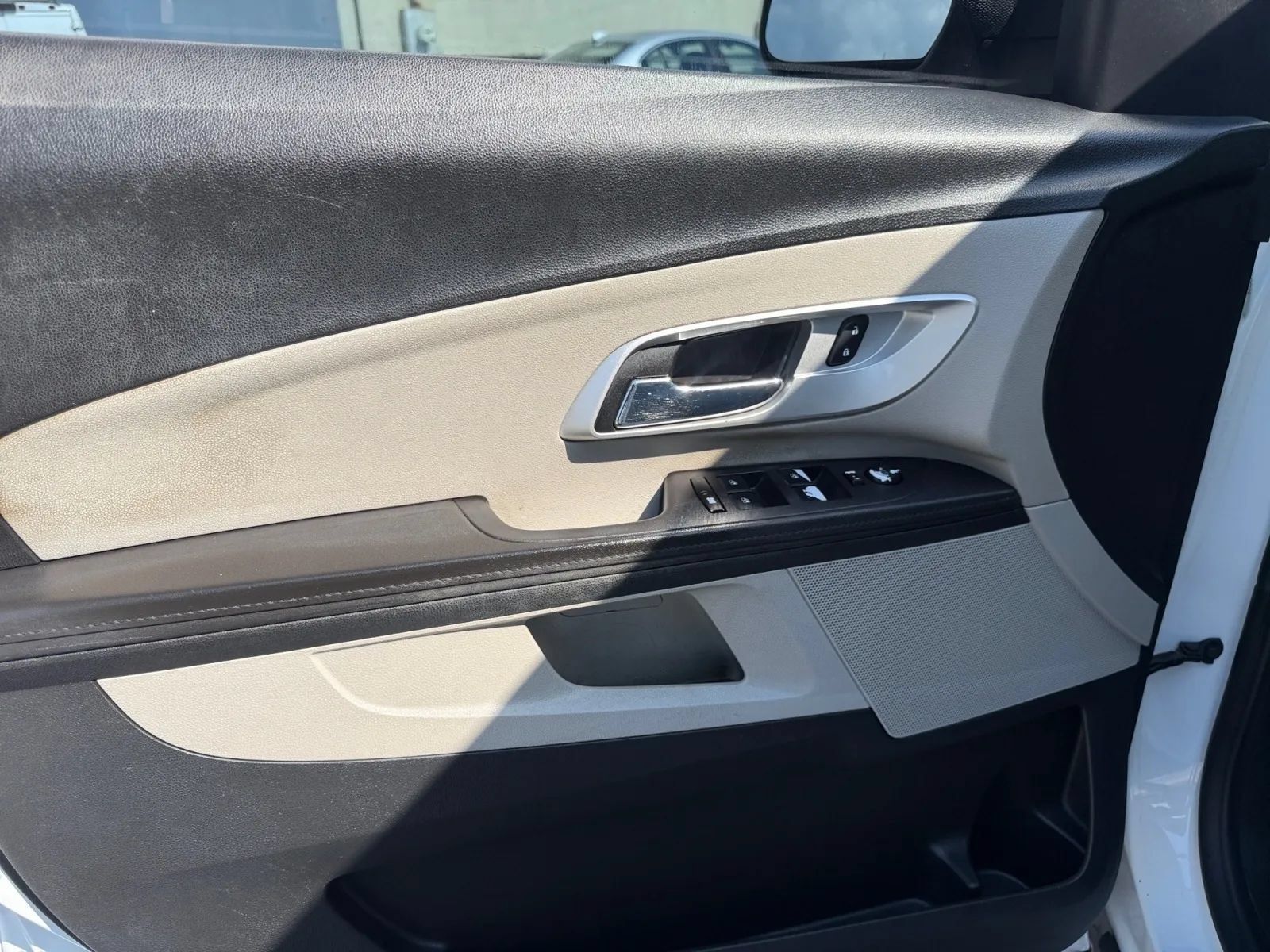 Used 2017 Chevrolet Equinox LS FWD image 13