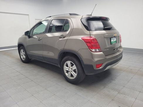 Used 2022 Chevrolet Trax LT w/ Driver Confidence Package AWD/4WD image 5